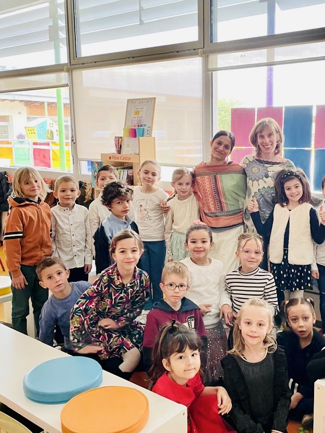 Shruti Singh, experienced French and English language instructor